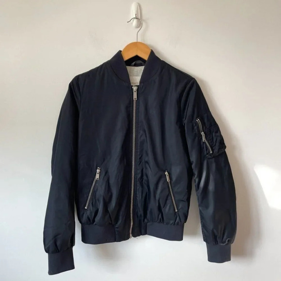 Aritzia The Group By Babaton Gilman Classic Bomber Jacket Coat Navy Sz  Small - Picture 4 of 8